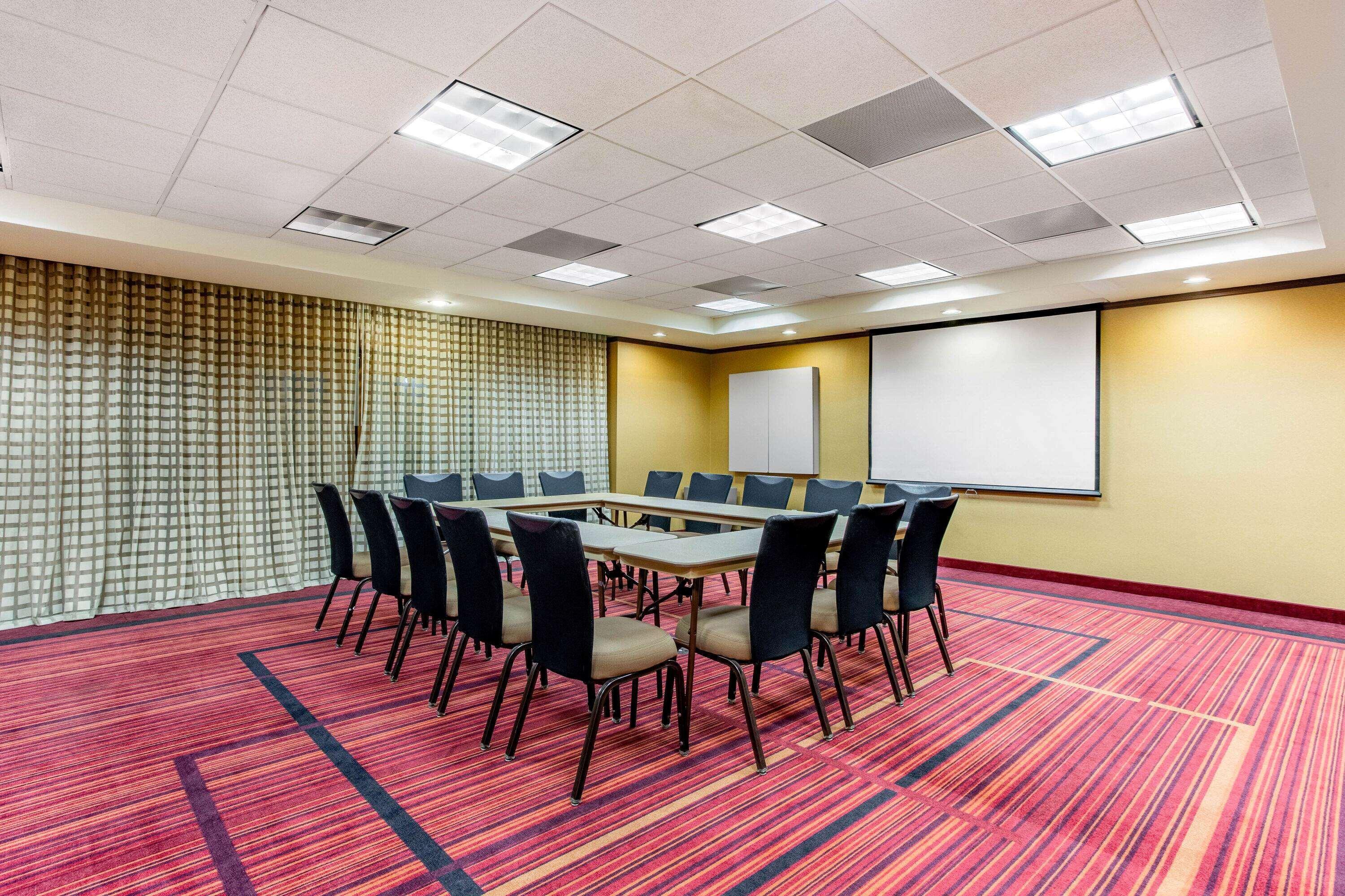 La Quinta By Wyndham Raleigh/Durham Southpoint Otel Dış mekan fotoğraf