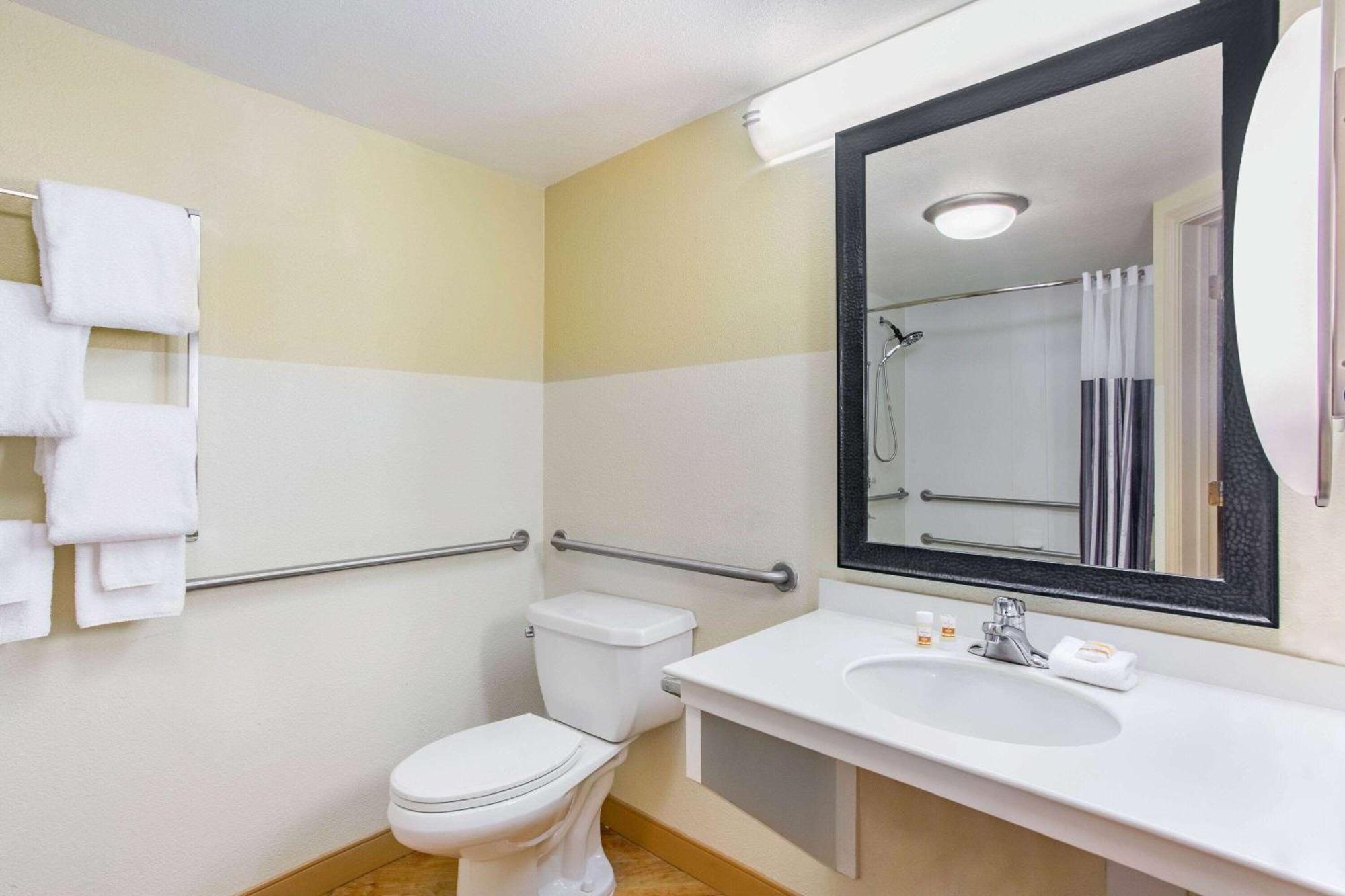 La Quinta By Wyndham Raleigh/Durham Southpoint Otel Dış mekan fotoğraf
