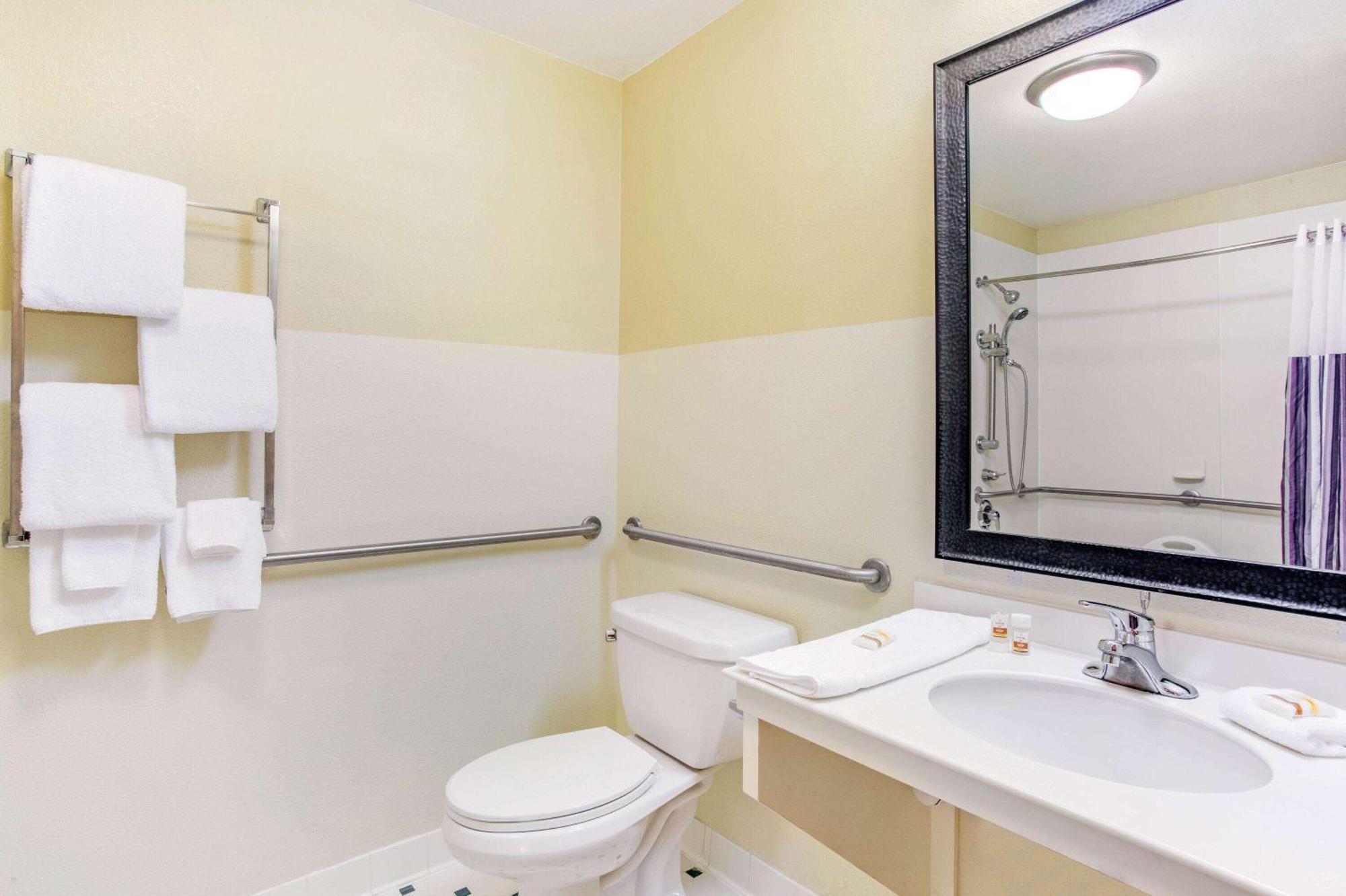 La Quinta By Wyndham Raleigh/Durham Southpoint Otel Dış mekan fotoğraf